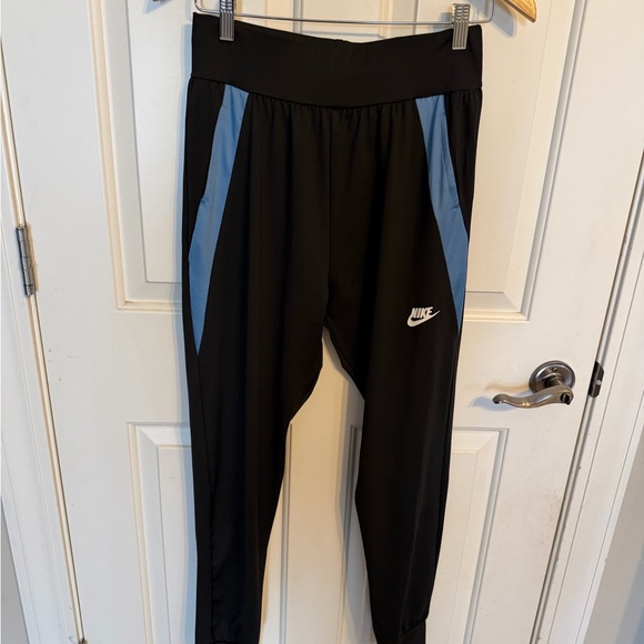 Nike Black and Light Blue Zip-Up Hoodie with Tank and Joggers - Picture 4 of 13